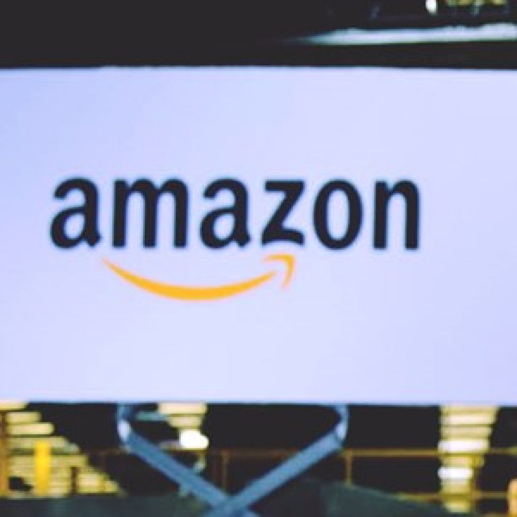 amazon expands grocery pickup delivery services