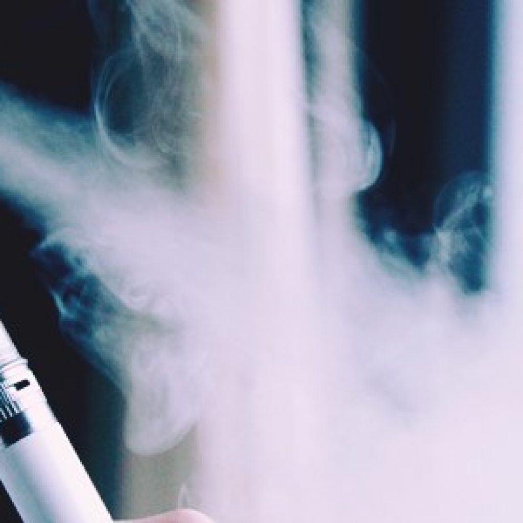 juul halts flavored e-cigarette